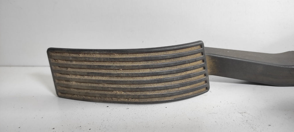 Alfa Romeo 159 1.9JTD 88kW Diesel 2009 LHD Throttle Gas Pedal 60695128