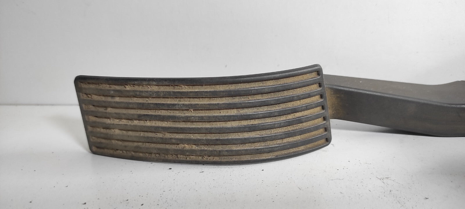 Alfa Romeo 159 1.9JTD 88kW Diesel 2009 LHD Throttle Gas Pedal 60695128