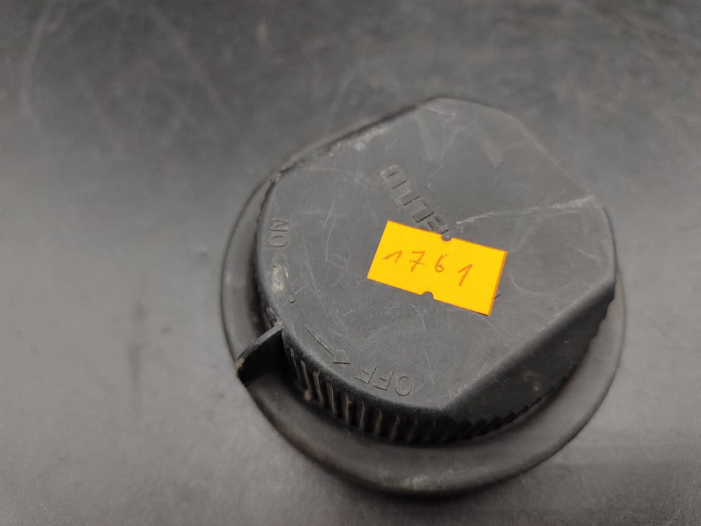 Alfa Romeo 156 SW 2.4JTD 2002 Front Headlight Bulb Dust Cover Cap 38420749