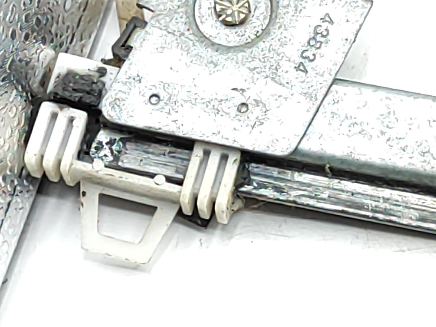 Alfa Romeo 156 1.9JTD 2002 Front Left Window Lifting Mechanism Motor 400396A