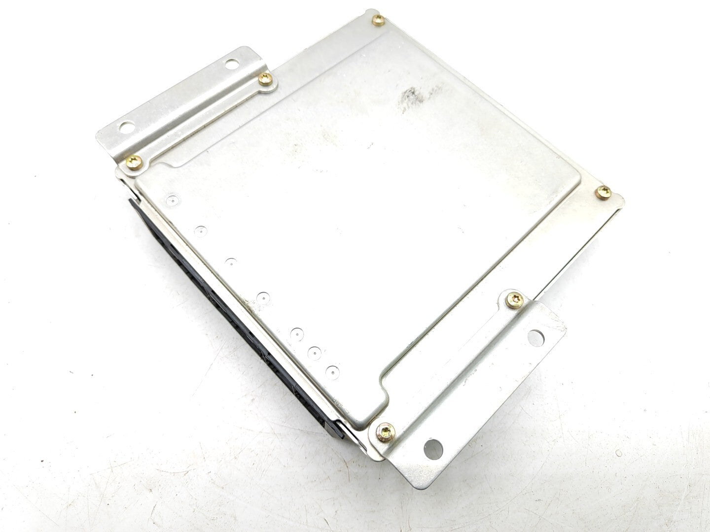 Alfa Romeo 166 2.4JTD 2000 Engine Control Module ECU 46479992 0281001787