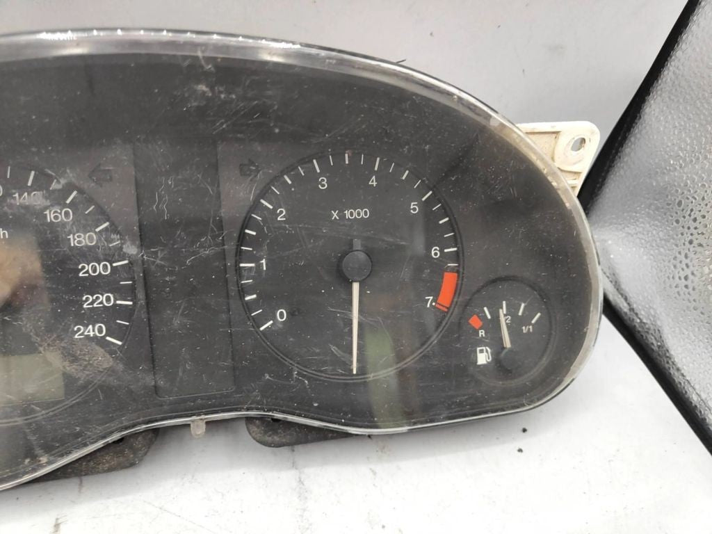 95VW10849BB Ford Galaxy 1996 Petrol speedometer instrument cluster 