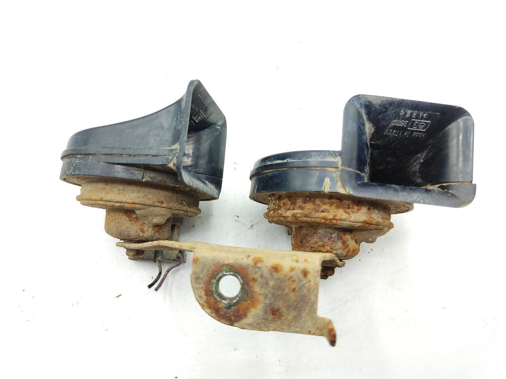 Alfa Romeo 166 2.4JTD 110kW Diesel  2003 Alarm Horn E335717