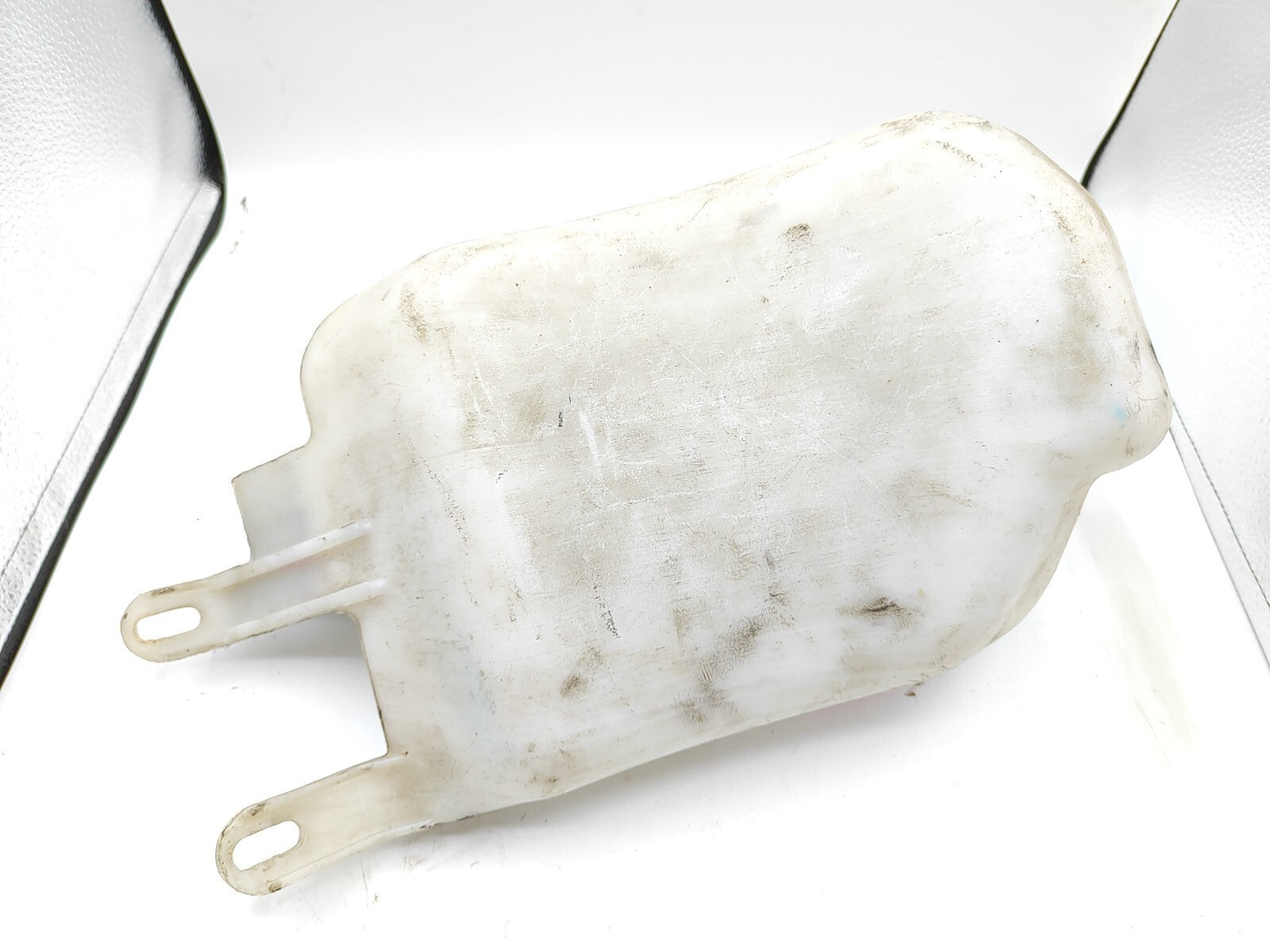 Alfa Romeo GT 1.9JTD 110kW 2004 Windscreen Washer Fluid Tank Reservoir