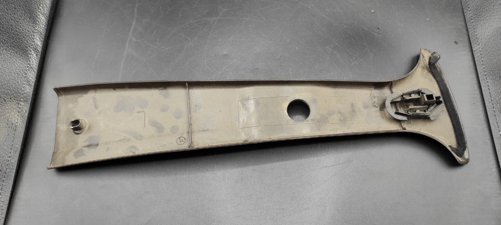Volkswagen VW Golf Jetta Mk2 1988 Left Side B Pillar Trim 193867281