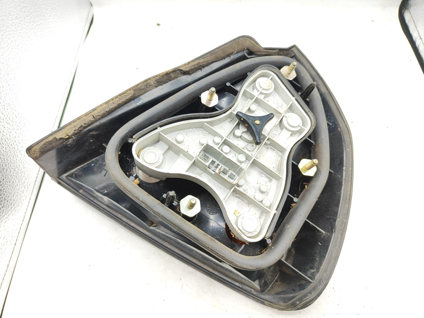 Mitsubishi Carisma 1997 LHD Rear Left Side Taillight Lamp Light