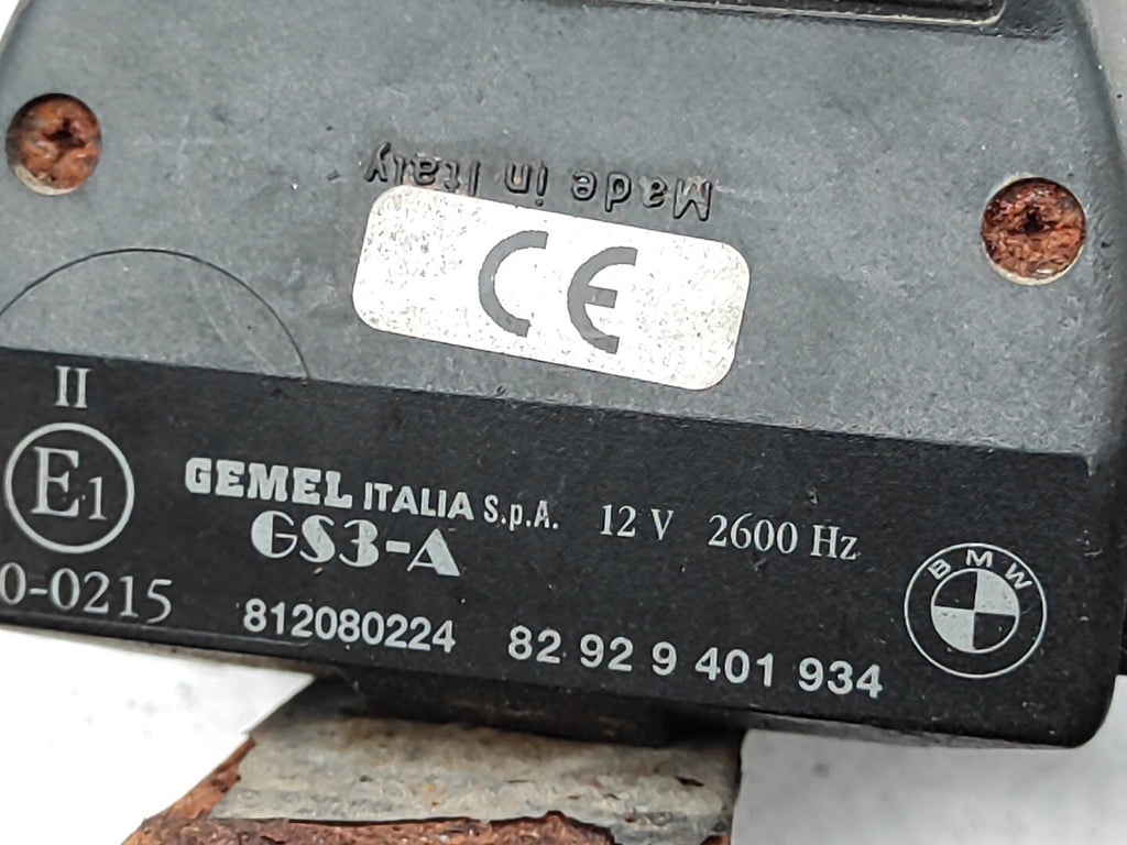 BMW 5 SERIES E39 530D 142kW Estate 2001 Front Alarm Horn Siren 812080224