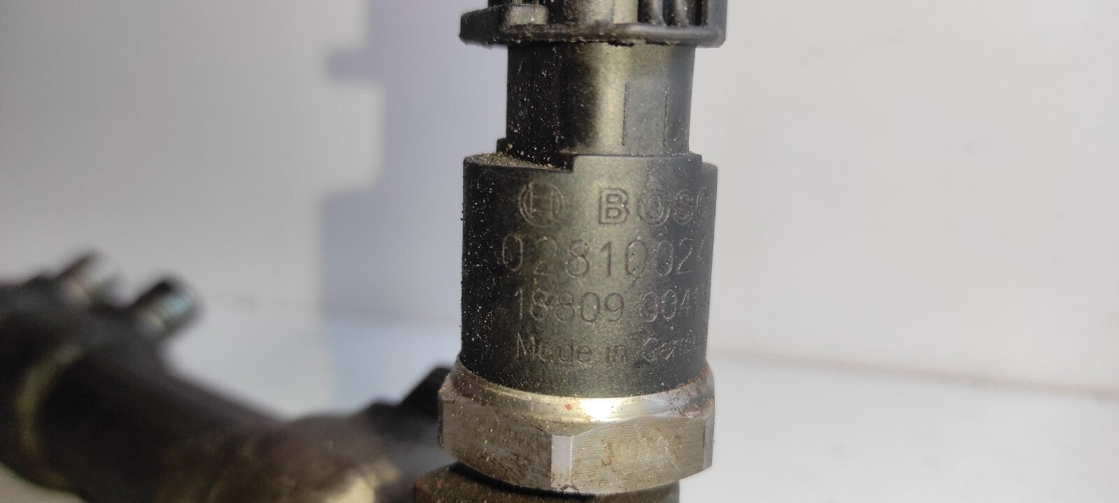 Alfa Romeo 166 2.4JTD 110kW 2005 Diesel Engine Fuel Rail Sensor 0445215008