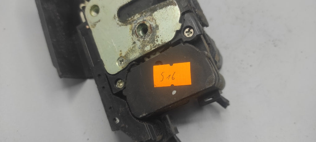 Alfa Romeo 156 1.9JTD 110kW Diesel 2005 LHD Front Right Door Lock 18110242