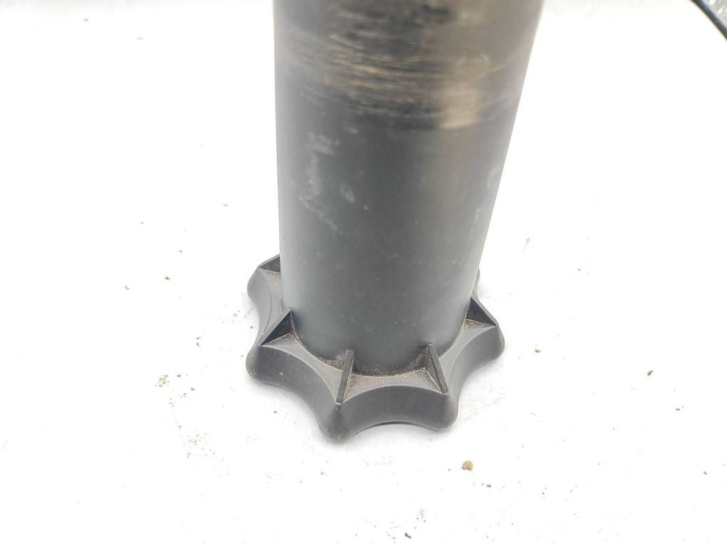 Volkswagen PASSAT B5 1996 Spare wheel bolt 3B0803899H 