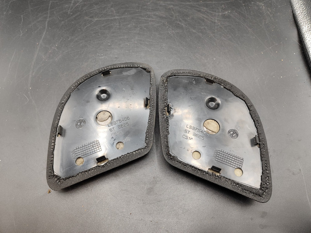 Alfa Romeo GT 1.9JTD 110kW 2008 Front Left Right Center Console Leather Trim Set