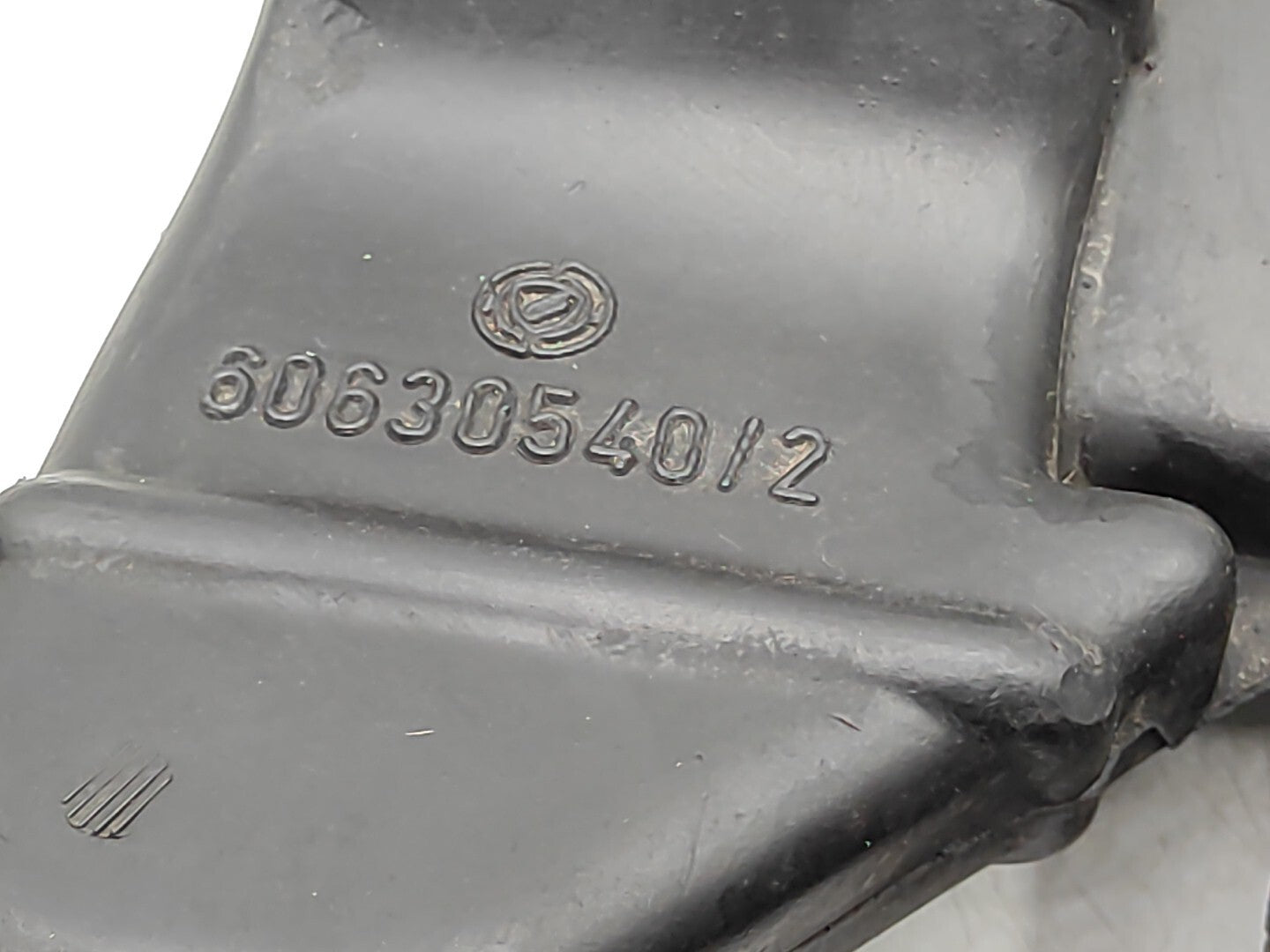 Alfa Romeo 156 1.9JTD 103kW 2004 Engine Air Intake Pipe 60672266 60630540