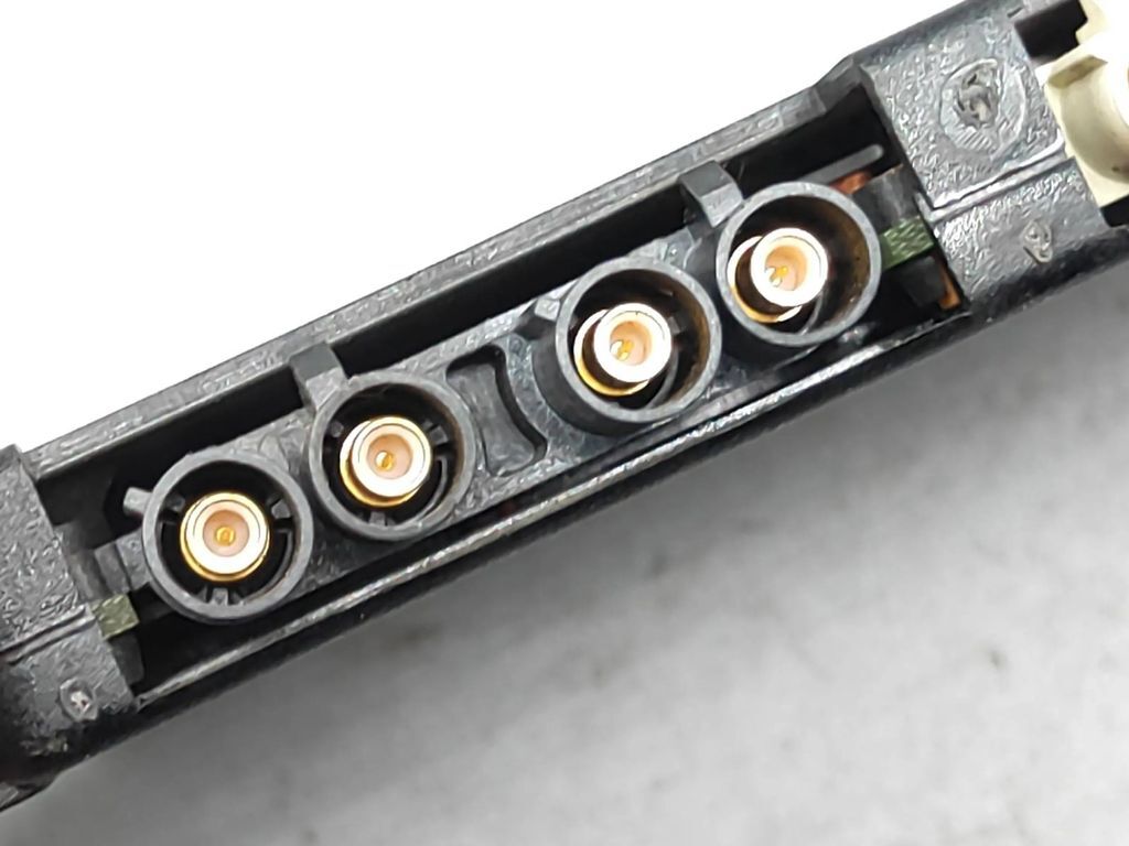 Volkswagen Touran I 2006 Radio Aerial antenna amplifier module 1T0035530 