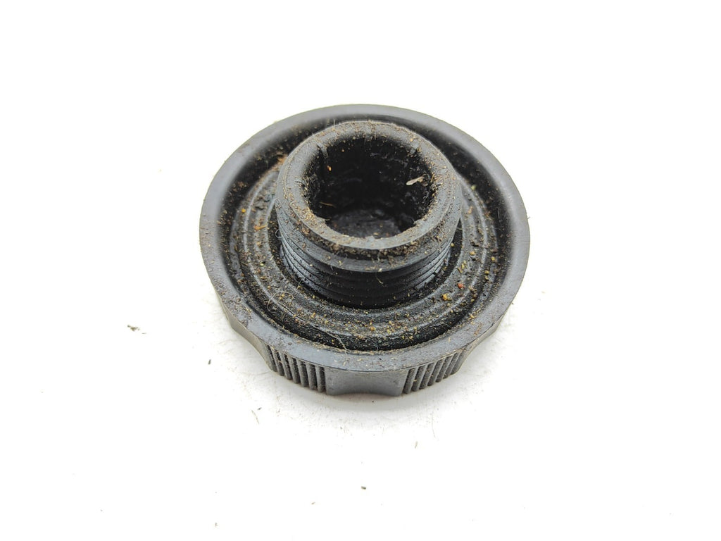 Alfa Romeo PRE-FACELIFT 166 2.4JTD 100kW 2001 Cylinder Head Oil Filler Cap