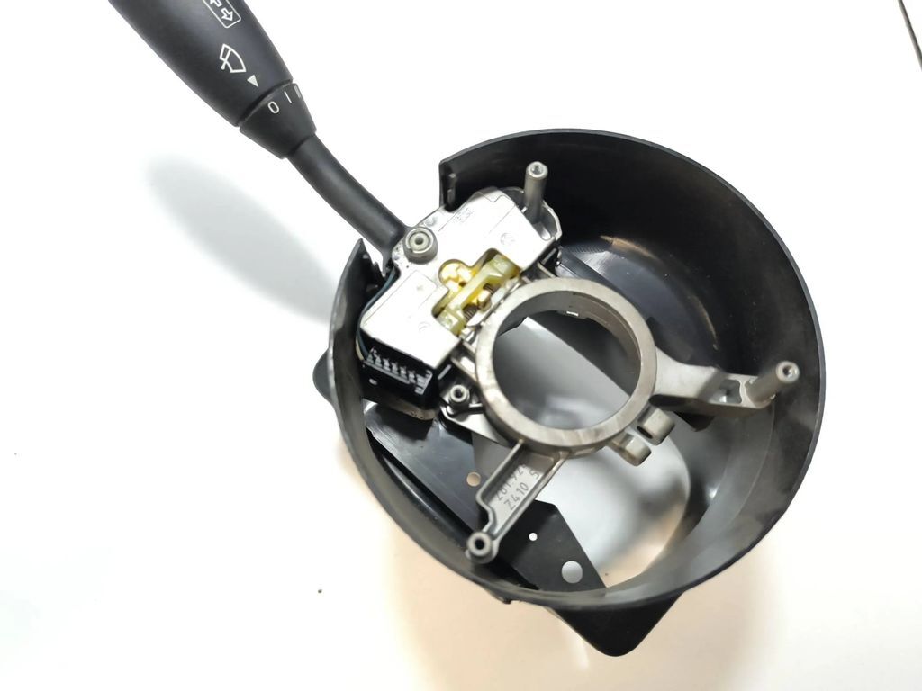 Mercedes-Benz Sprinter W906 2012 Turn signal indicator stalk A9065450210 