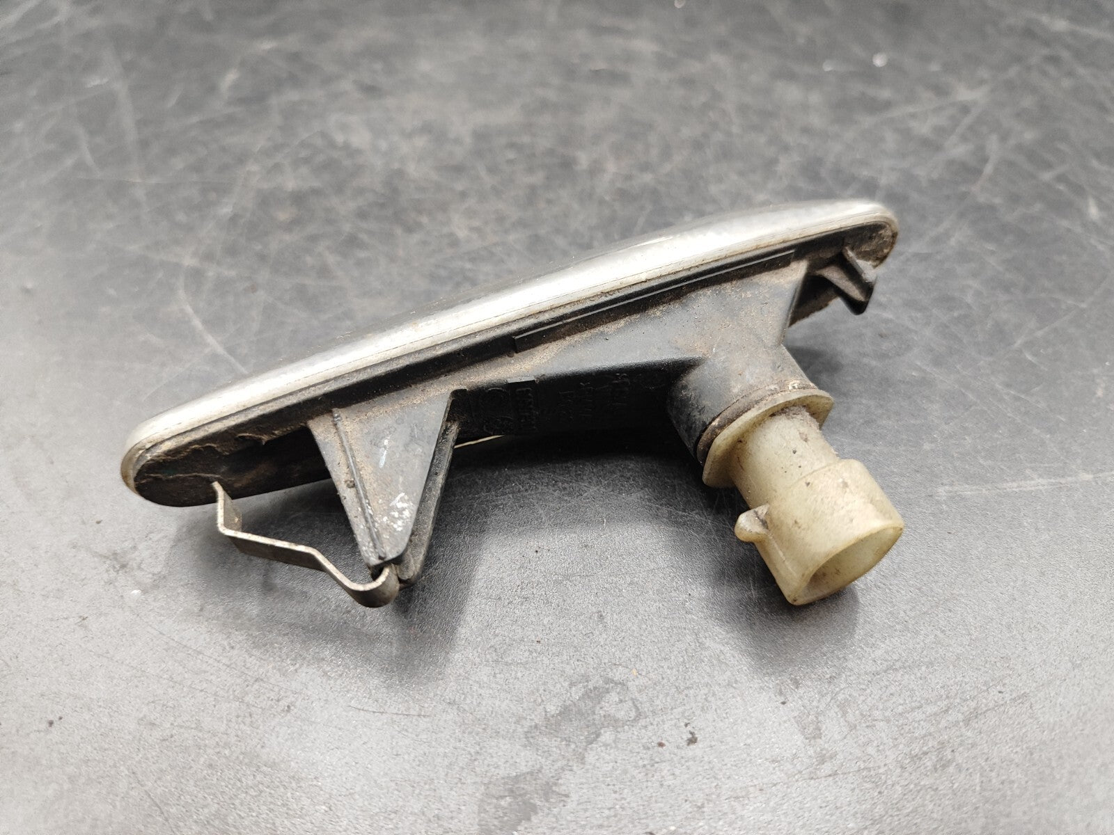 Alfa Romeo 166 2.4JTD 10V 110kW 2001 Front Right Fender Indicator Light 60597300