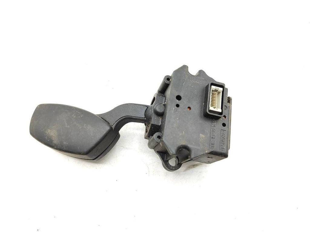 BMW 5 E60 E61 2008 Turn signal indicator stalk 6951349 