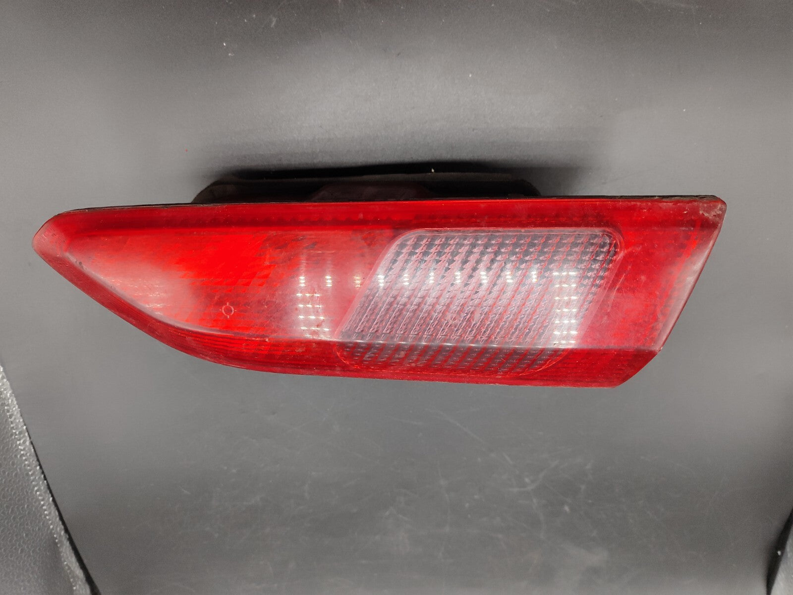 Alfa Romeo 156 SW 2.4D JTD 150HP 2002 LHD Rear Right Inner Taillight Light