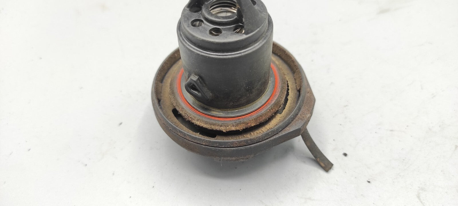 Alfa Romeo 156 SW 2.4JTD 110kW 2004 Diesel Fuel Tank Cap Flap Cover