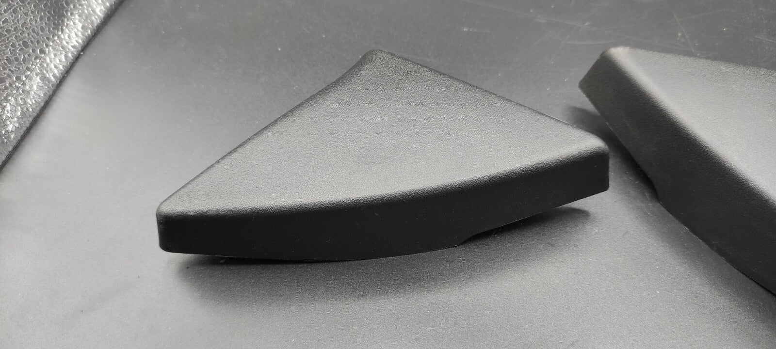 Alfa Romeo GT 1.9JTD 110kW 2005 Front Right Left Mirror Cover Trim 60682427