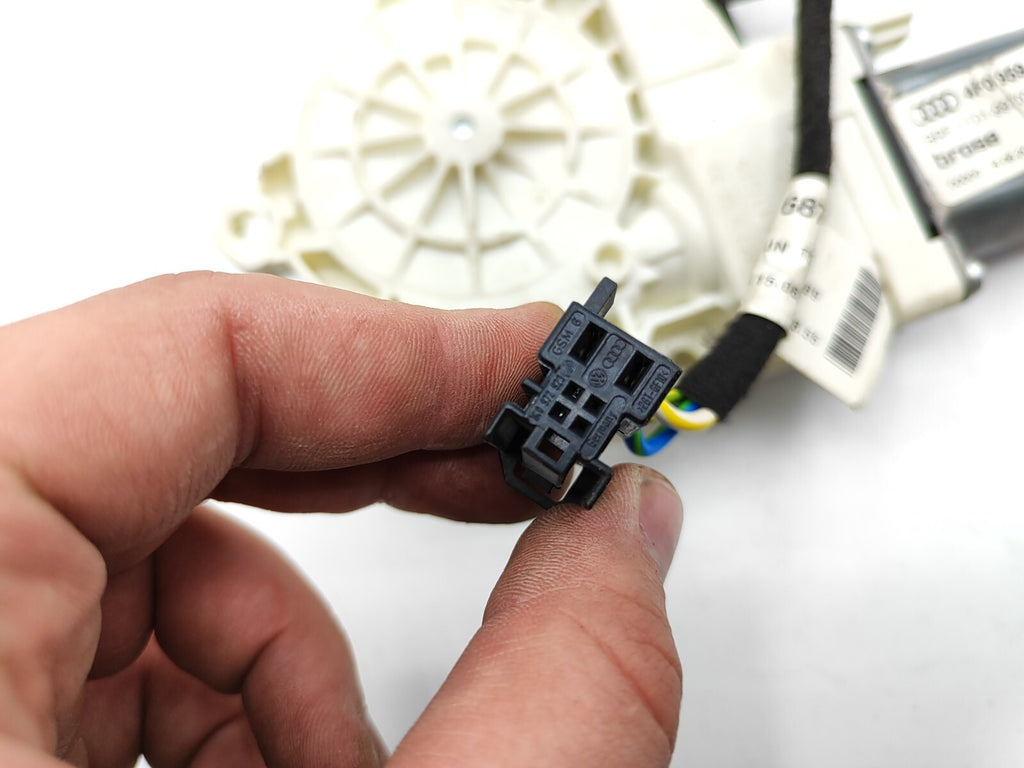 Audi A6 C6 2005 Rear Left Door Window Regulator Motor 4F0959801C