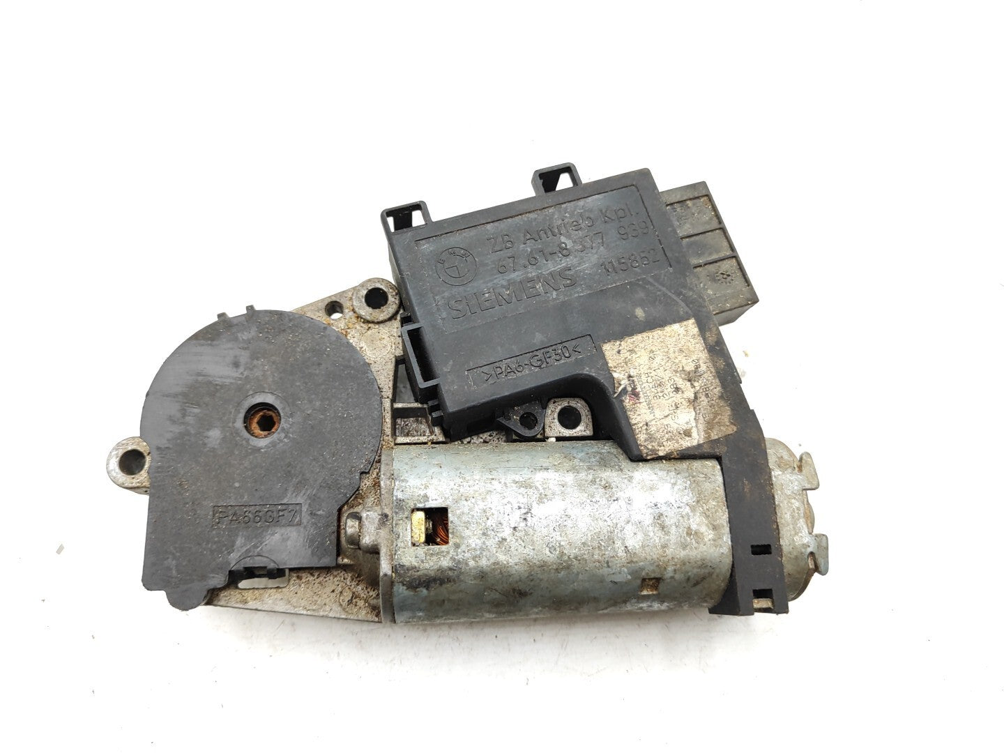 BMW 5 SERIES E39 530D 142kW Estate 1999 Sunroof Motor 8377939 67618377939