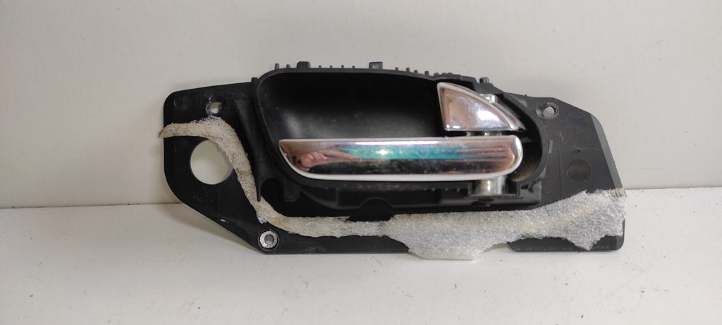 Peugeot 607 3.0i V6 2001 LHD Rear Right Inner Door Handle 9629160577
