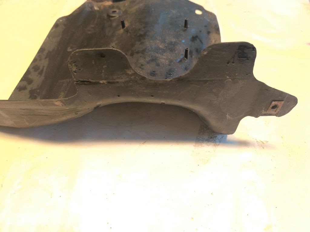 Alfa Romeo 159 2007 Left front wheel arch splash guards A755 