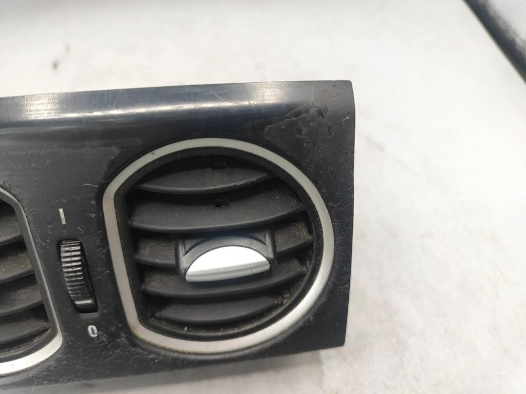 Alfa Romeo 159 2.4JTDm Saloon Diesel 2007 Rear air vent grill 969L9376599 