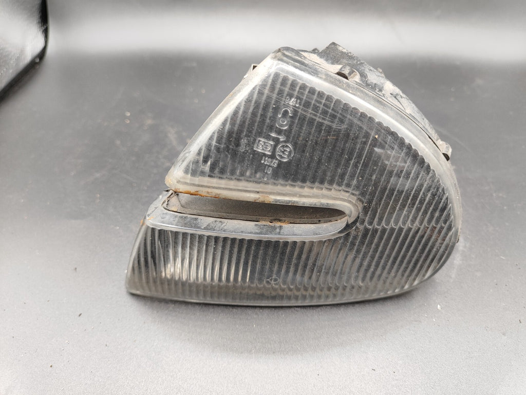 Alfa Romeo 147 1.9JTD 85kW 8V 2003 Front Right Indicator Blinker 46756280