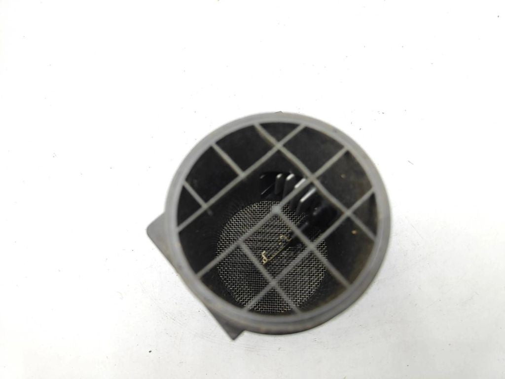 Opel Vectra B 1997 MAF mass air flow meter sensor 90411957 