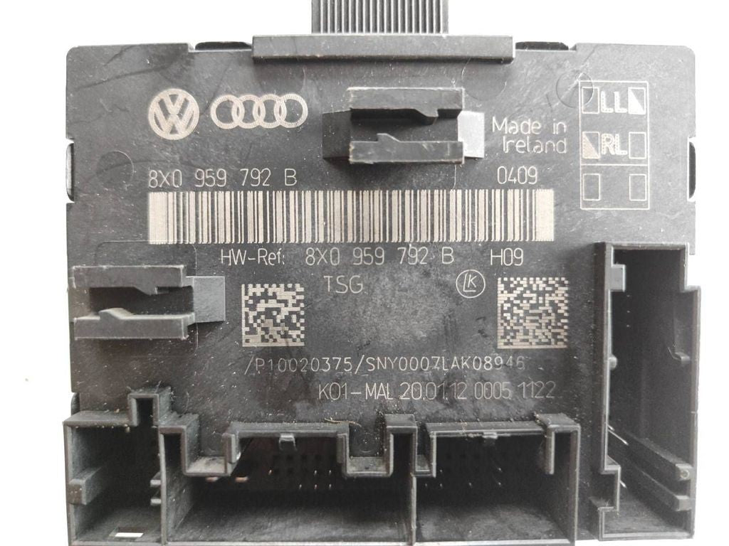 Audi A1 2011 door control unit module 8X0959792B 