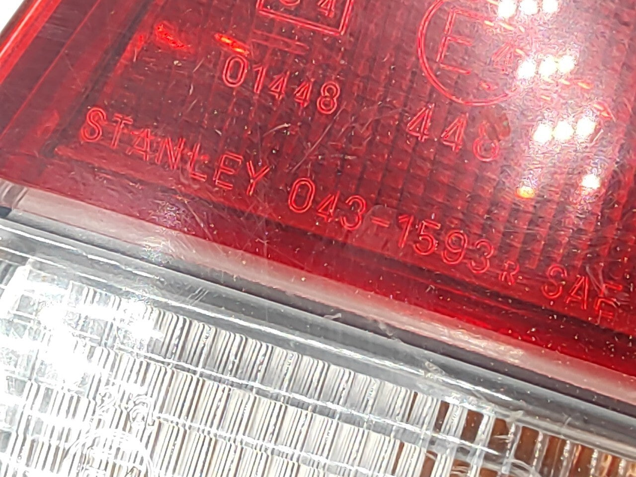 Mitsubishi Galant 1994 Sedan Rear Right Taillight Lamp Light 0431593R