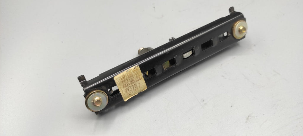 Alfa Romeo 156 2002 Front Right Seatbelt Height Adjustment Regulator Rail