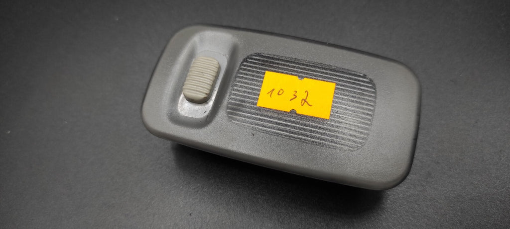 Alfa Romeo 156 2.4 JTD 103kW 2002 Rear Interior Roof Reading Light 60607883