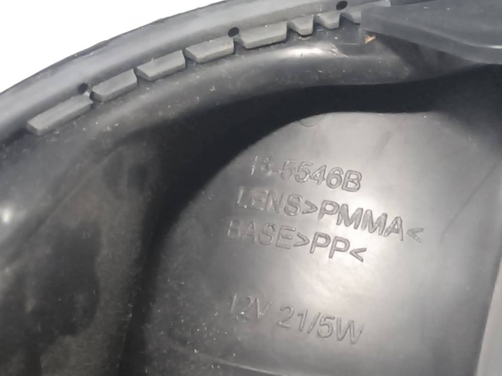 Nissan Pathfinder R50 1999 front left turn indicator light 