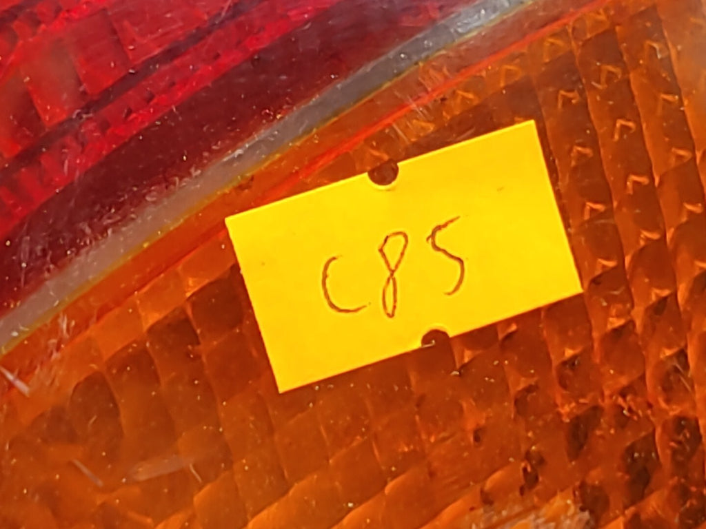 Ford Mondeo Hatchback 1995 Rear Right Side Taillight Lamp Light 93BG13N004