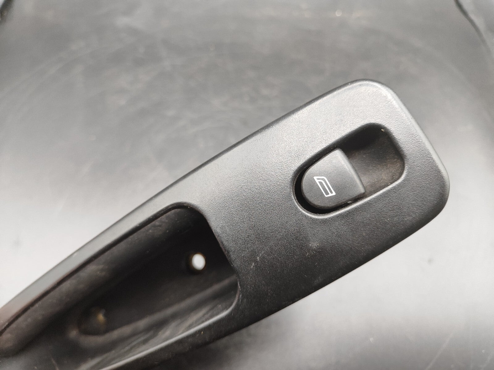 Alfa Romeo 166 2.4JTD 110kW 10V 2002 Electric Window Switch Button 156018359