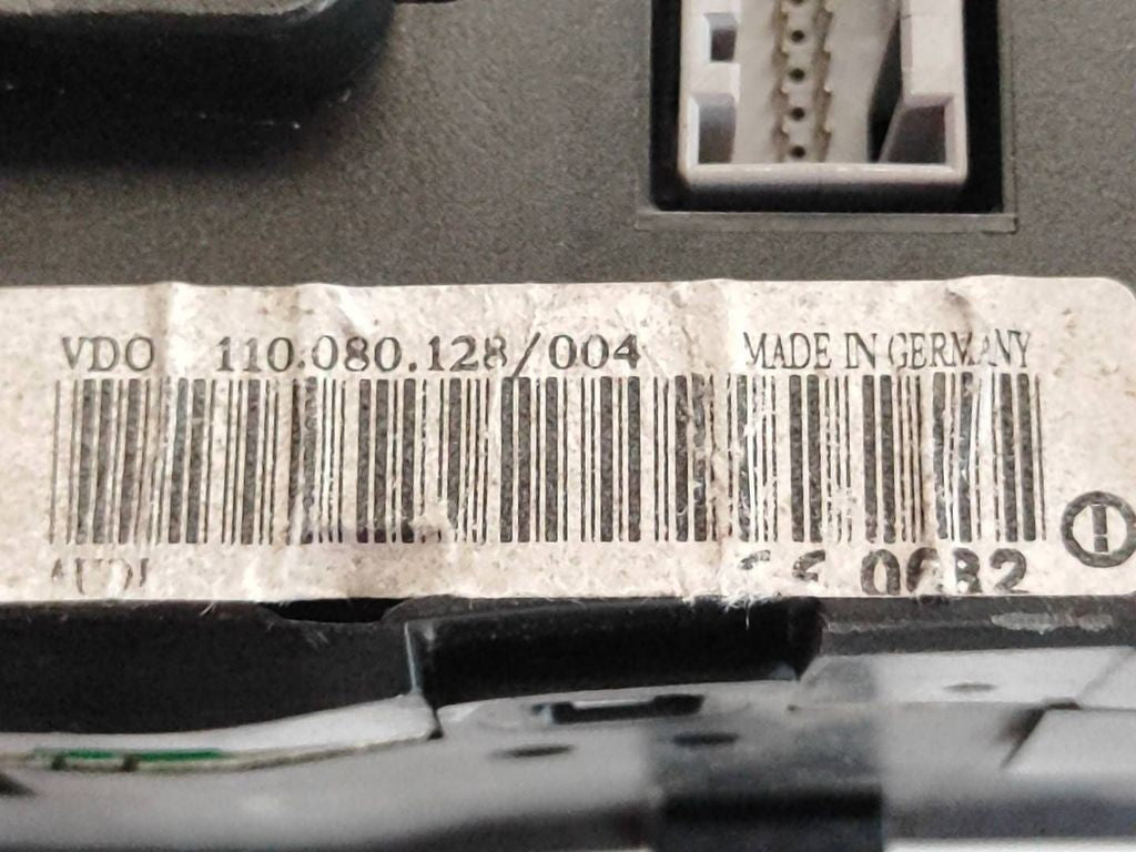 Audi A6 S6 C5 4B 2003 LHD speedometer instrument cluster 110080128 