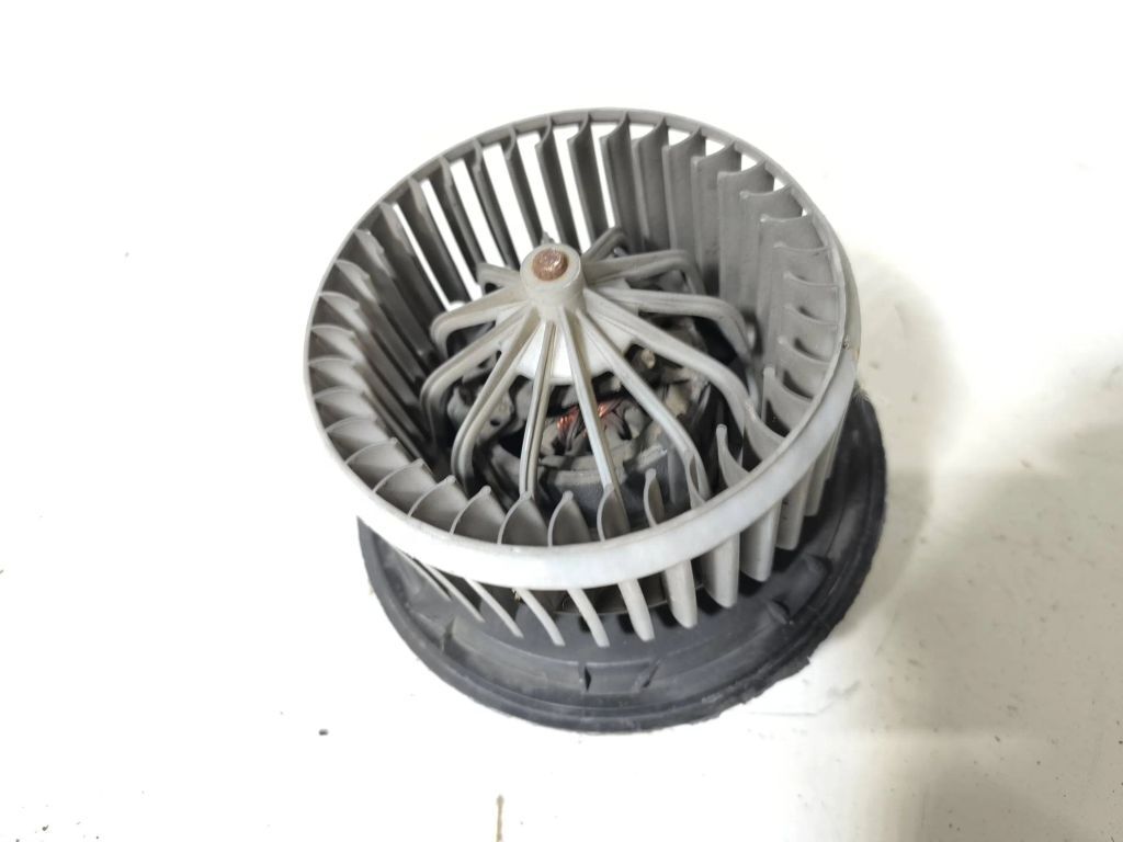 Alfa Romeo 155 1.8TS 1994 LHD Interior Heater blower fan motor 