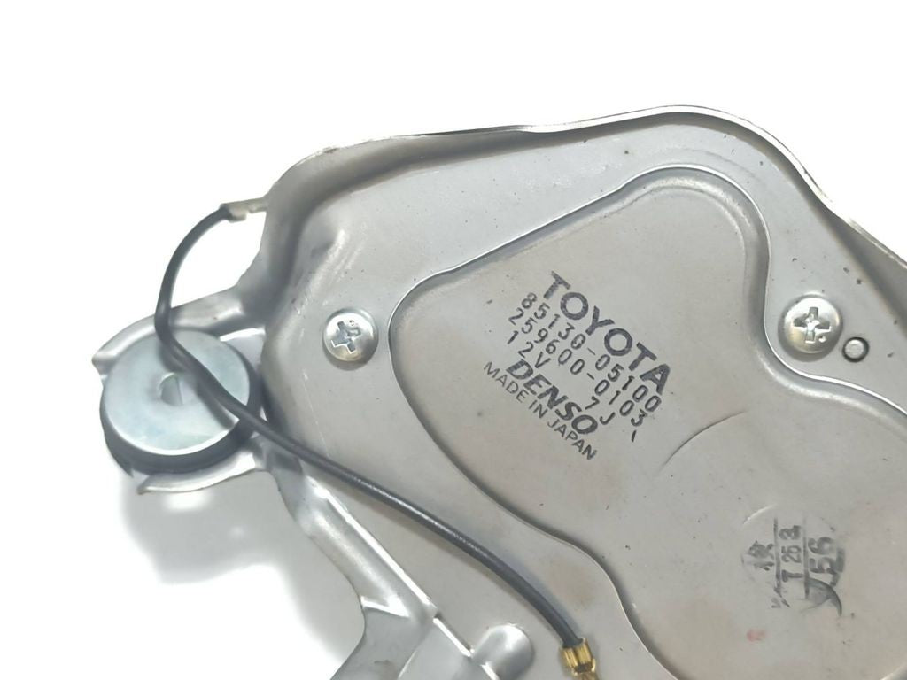 Toyota Avensis T250 2.0D4D 2006 Rear wiper motor 8513005100 