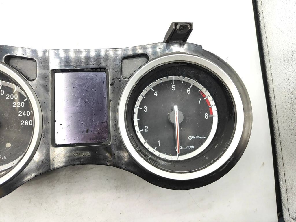 Alfa Romeo 159 2.2JTS 2006 Petrol speedometer instrument cluster 0156072815