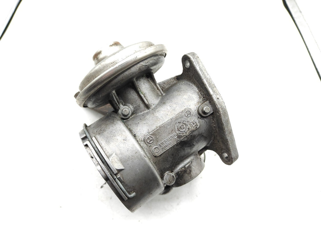 Mercedes Benz C Class C220 W203 2003 2.2CDI Engine EGR Valve A6110900754