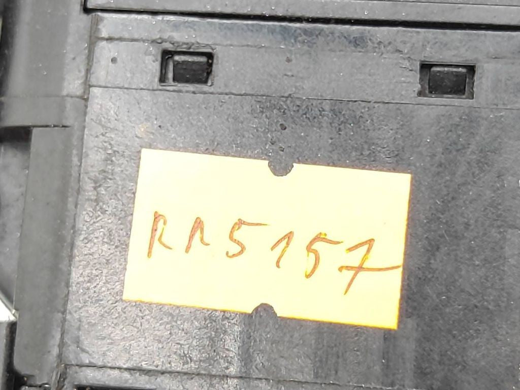 Citroen Xsara Picasso 1999 Turn signal indicator stalk 96251934ZL 