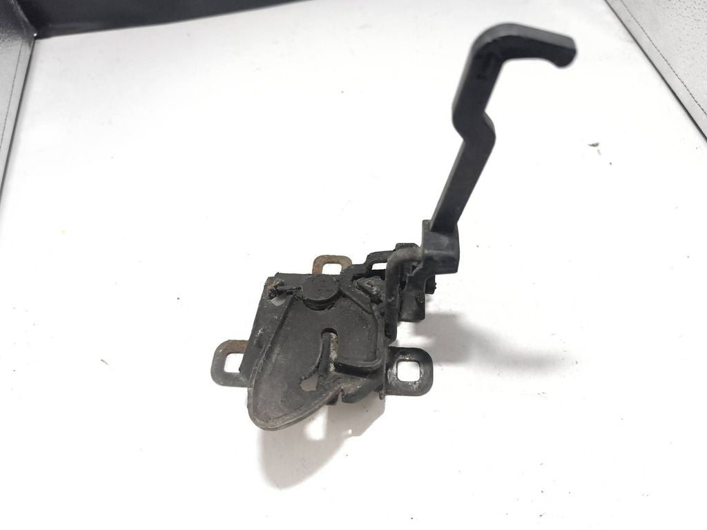 Alfa Romeo 159 2007 Front bonnet hood lock catch 