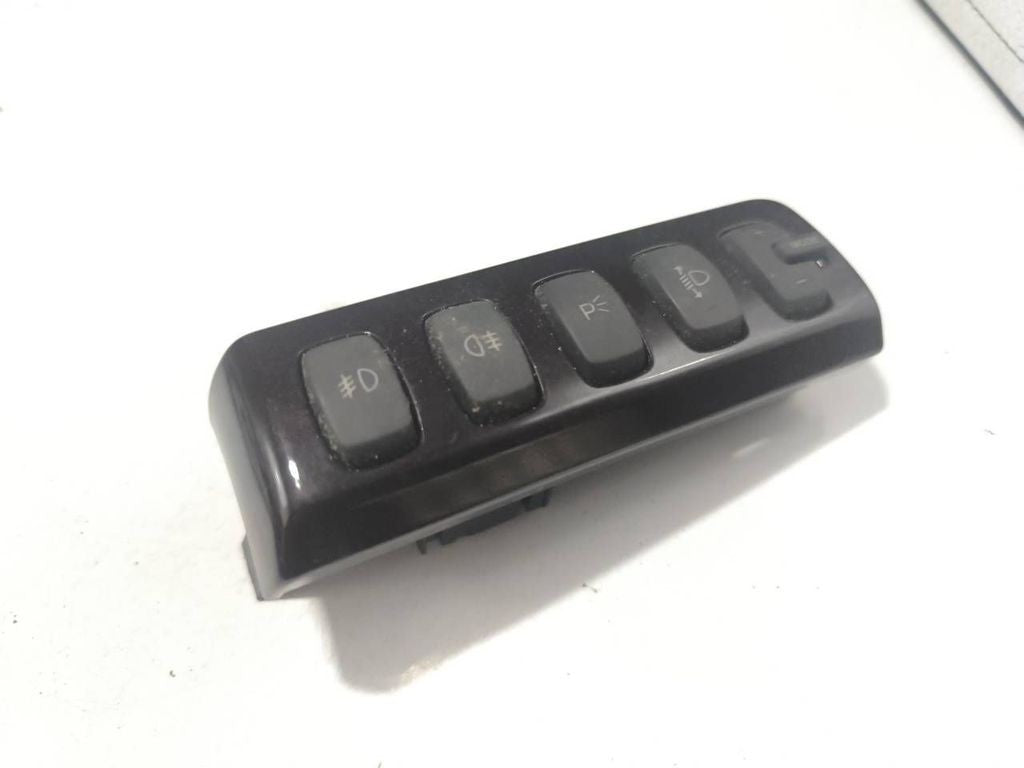 Fiat Croma 2.4JTD 147kW 2007 Diesel  Fog light switch 735398212 