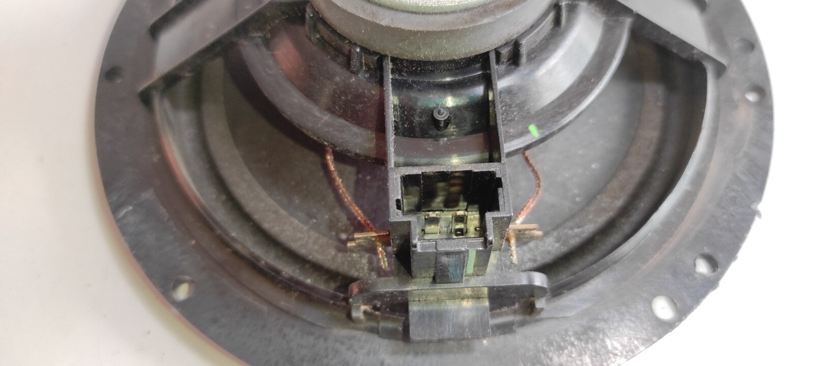 Peugeot 607 3.0i V6 Petrol 2003 Front Left Door Audio Speaker 9635014780