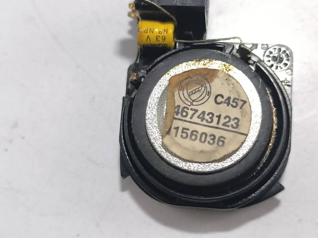 Alfa Romeo 147 2005 Front door tweeter speaker 46743123 