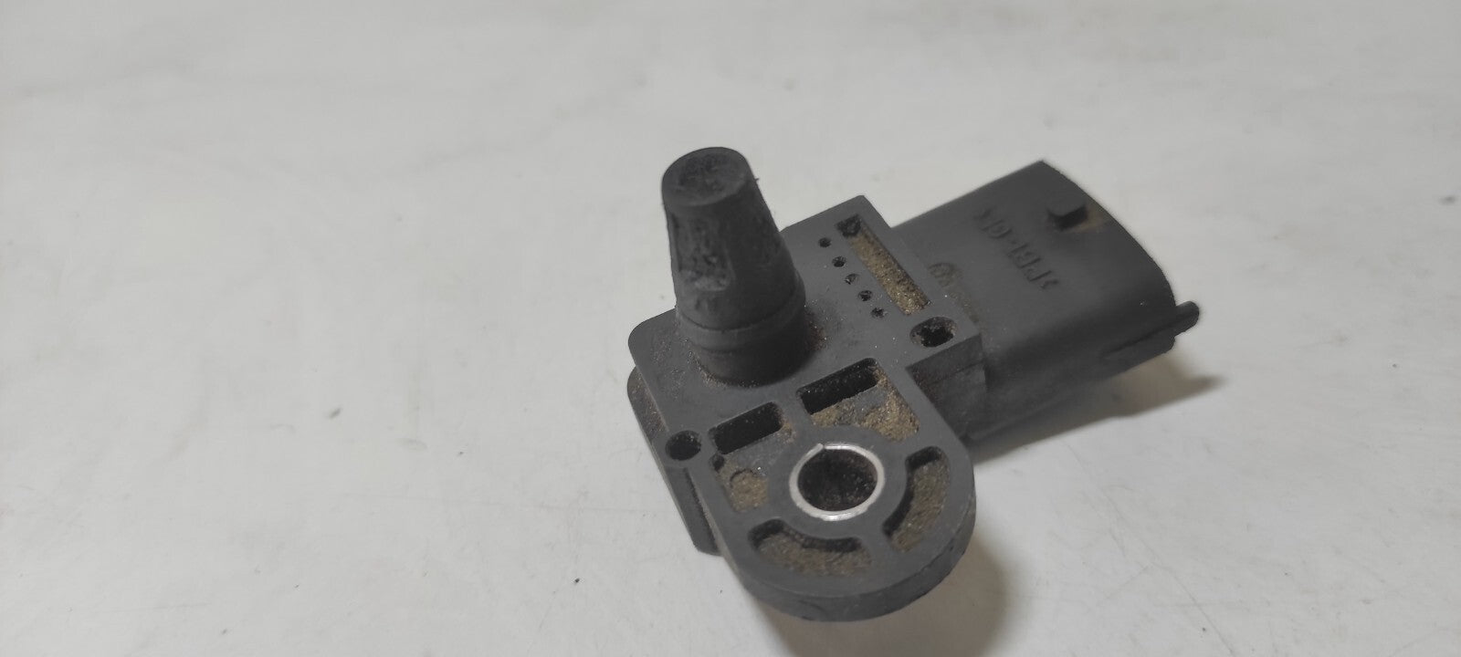 Alfa Romeo GT 1.9JTD 110kW 2004 Diesel Engine MAP  Sensor  0281002437