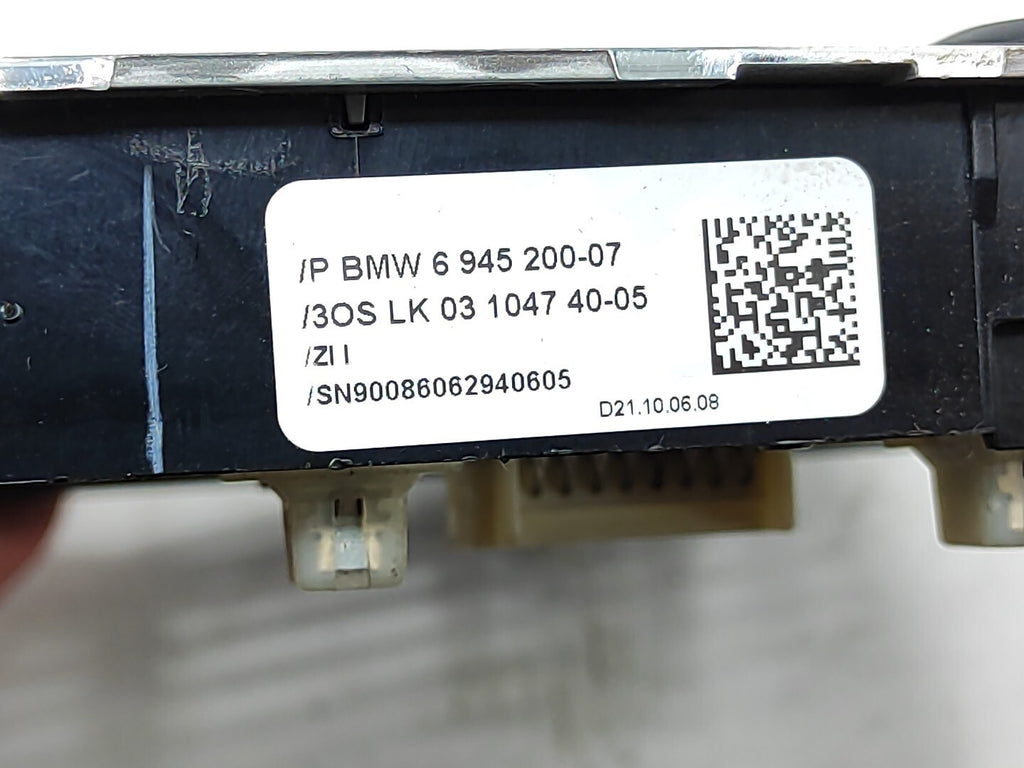 BMW E90 E91 330D 170kW 2006 Interior roof reading dome light 6945200